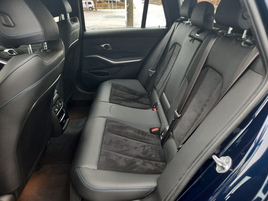 BMW 330e Hybrid Touring MWST ausweisbar